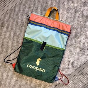 COTOPAXI Tago Drawstring Pack - Del Dia Womens Drawstring Bag Backpack Colorful
